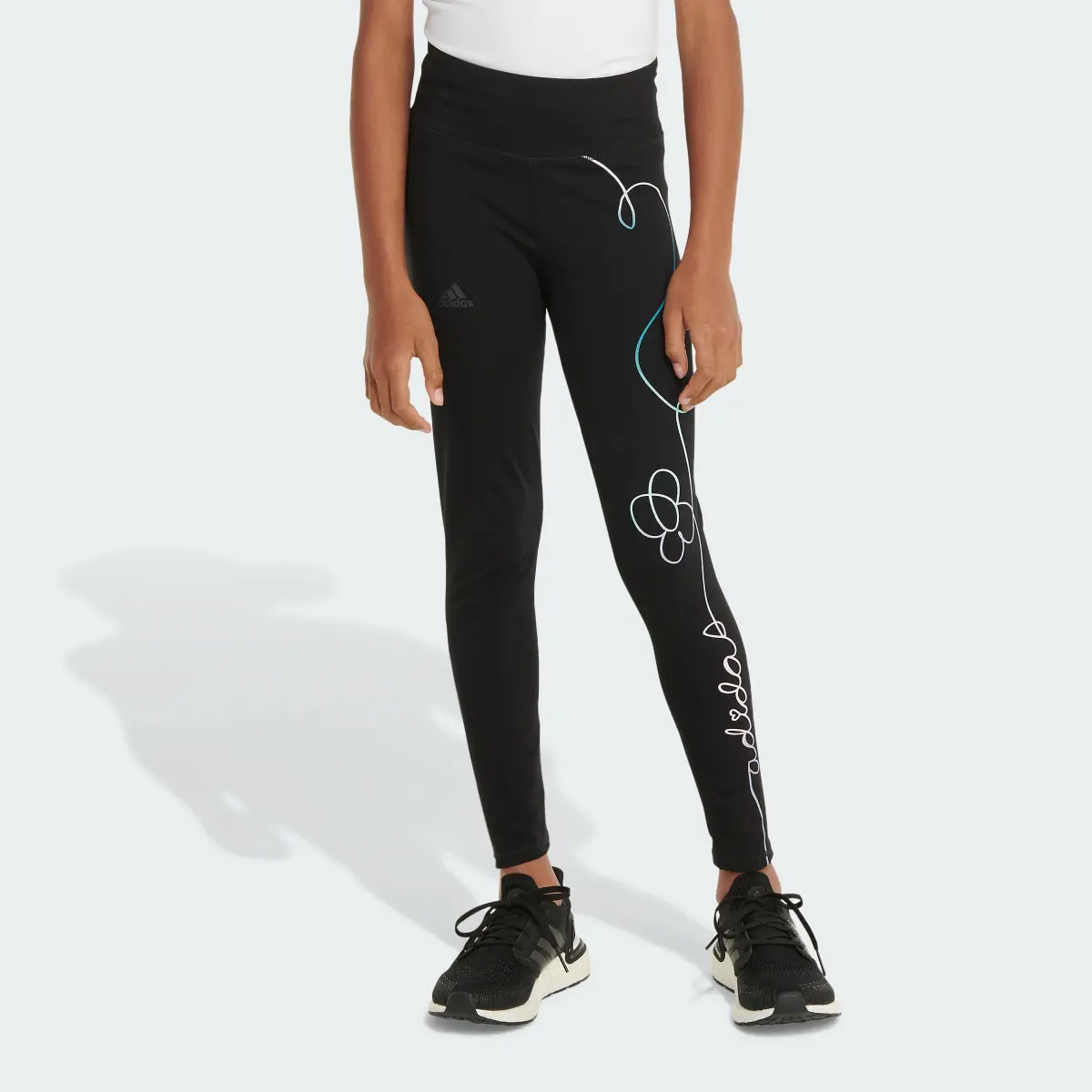 Adidas Linear Graphic Leggings. 1