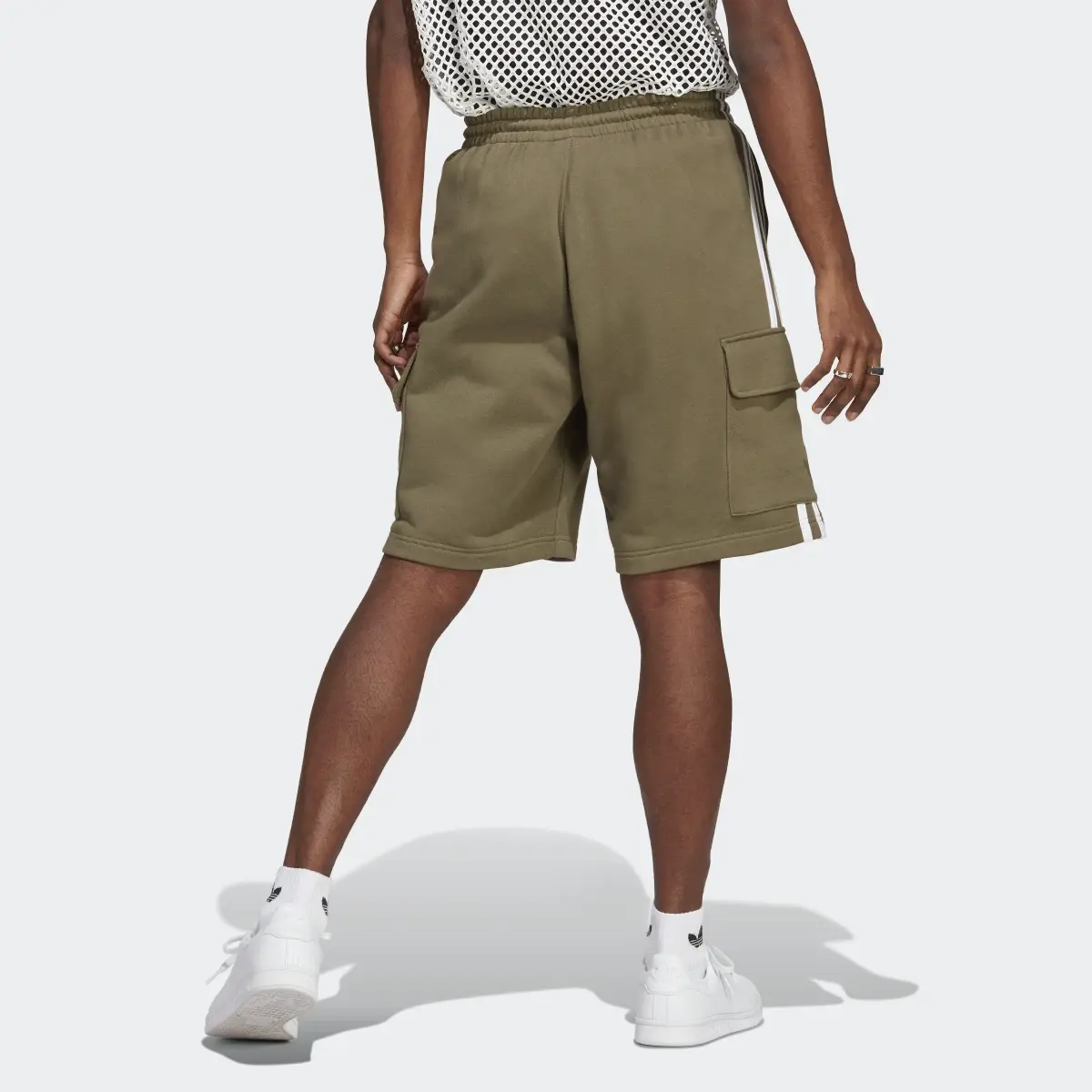 Adidas Adicolor Classics 3-Stripes Cargo Shorts. 2