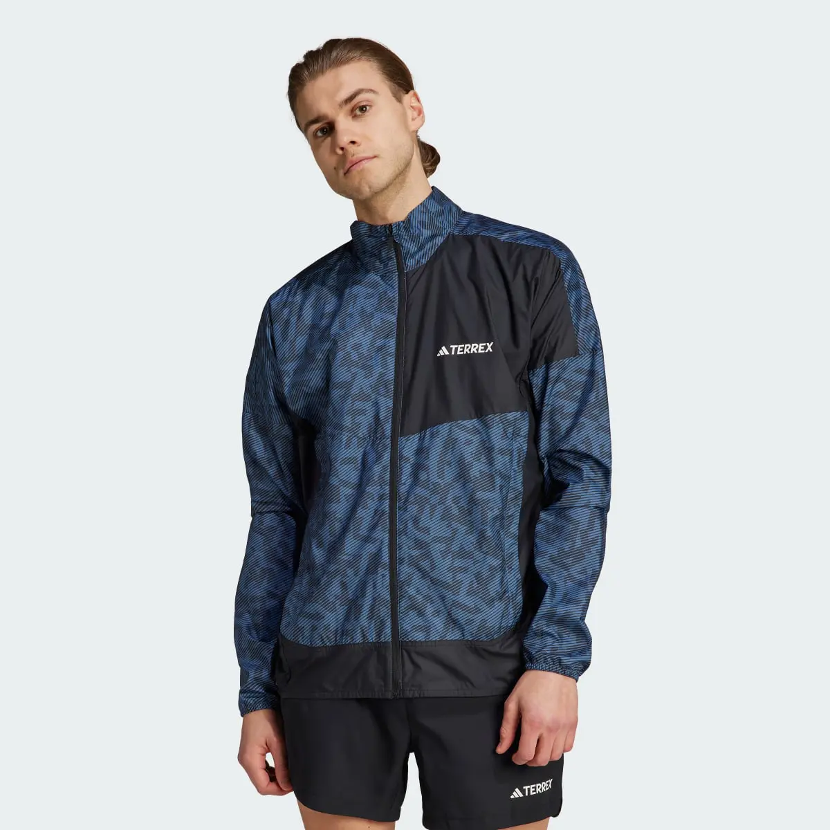 Adidas TERREX Trail Running Wind Jacket. 2