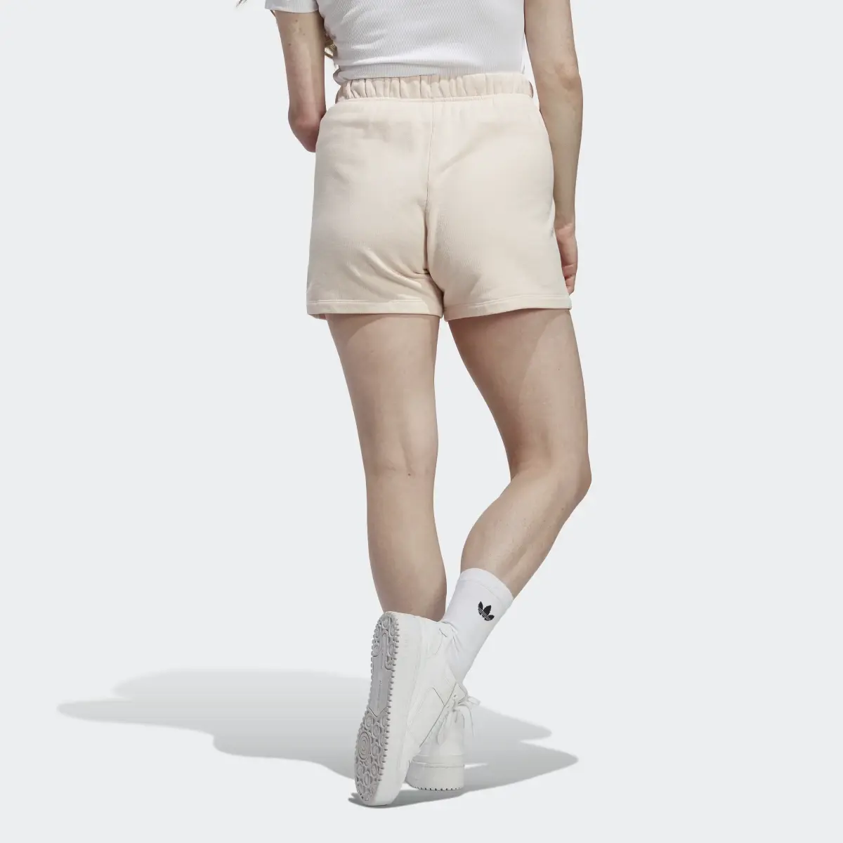 Adidas Pantalón corto. 2