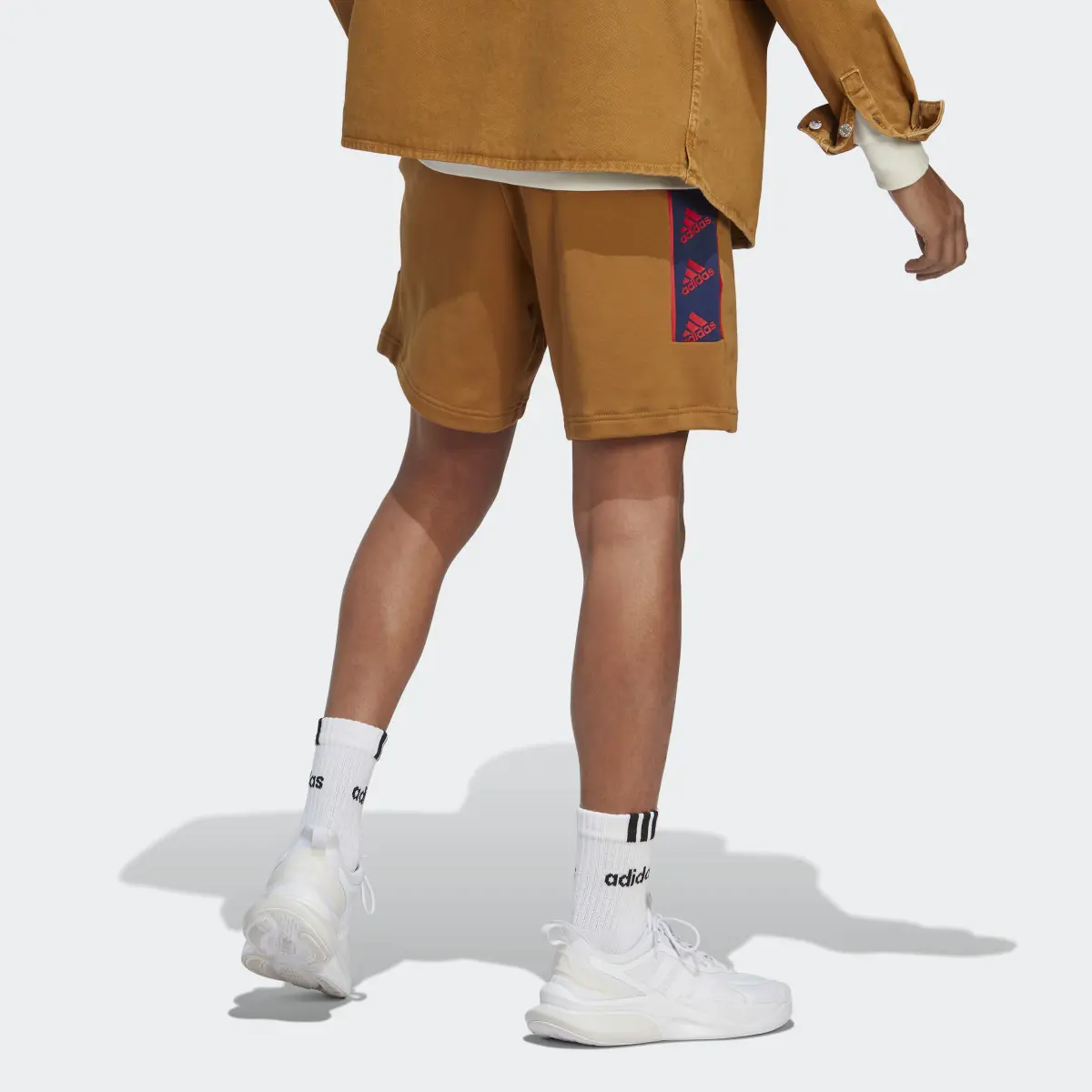 Adidas Brandlove Shorts. 2