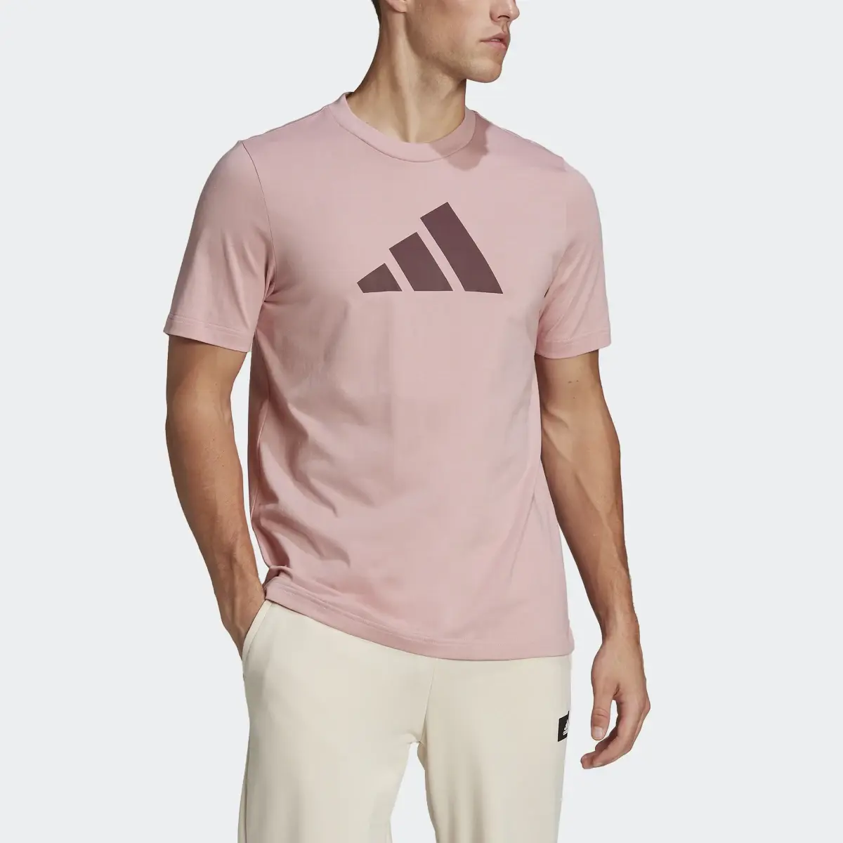 Adidas T-shirt Future Icons. 1