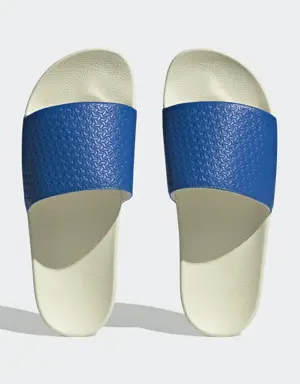 Adidas Claquette Adilette. 3 Adidas Claquette Adilette. 3