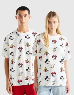 white mickey & friends t-shirt