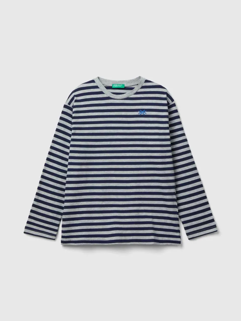 Benetton striped t-shirt in 100% cotton. 1