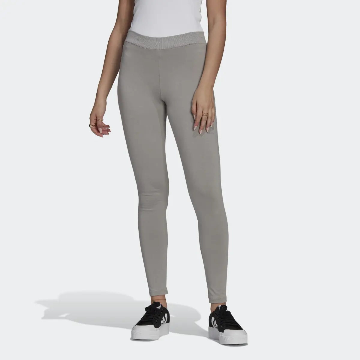 Adidas Legging. 1