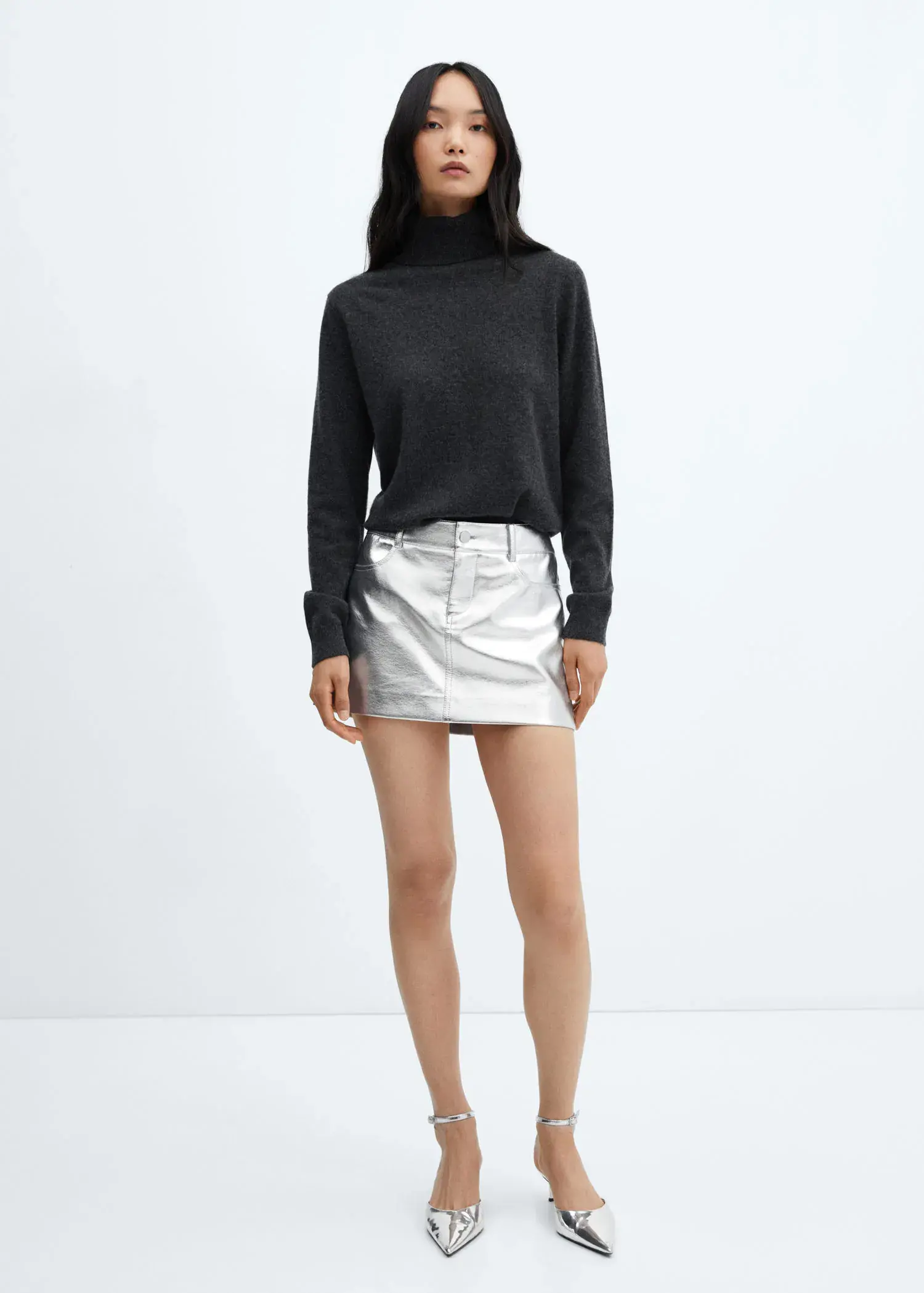 Mango Metallic leather-effect mini-skirt. 3