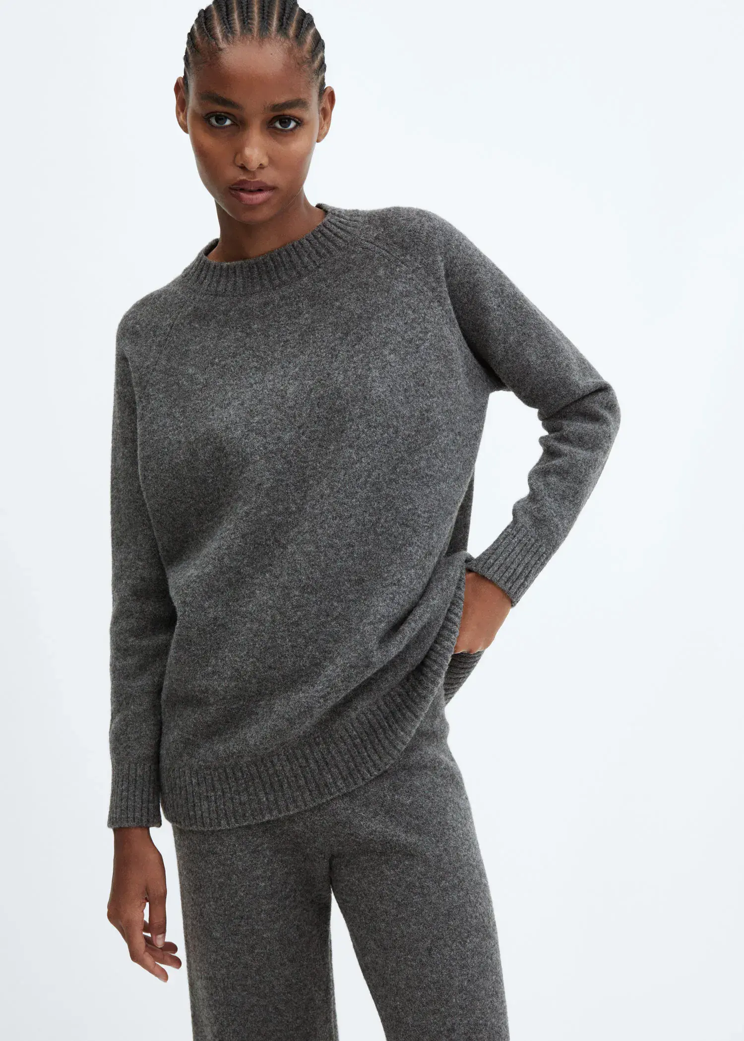 Mango Oversize knit sweater. 1