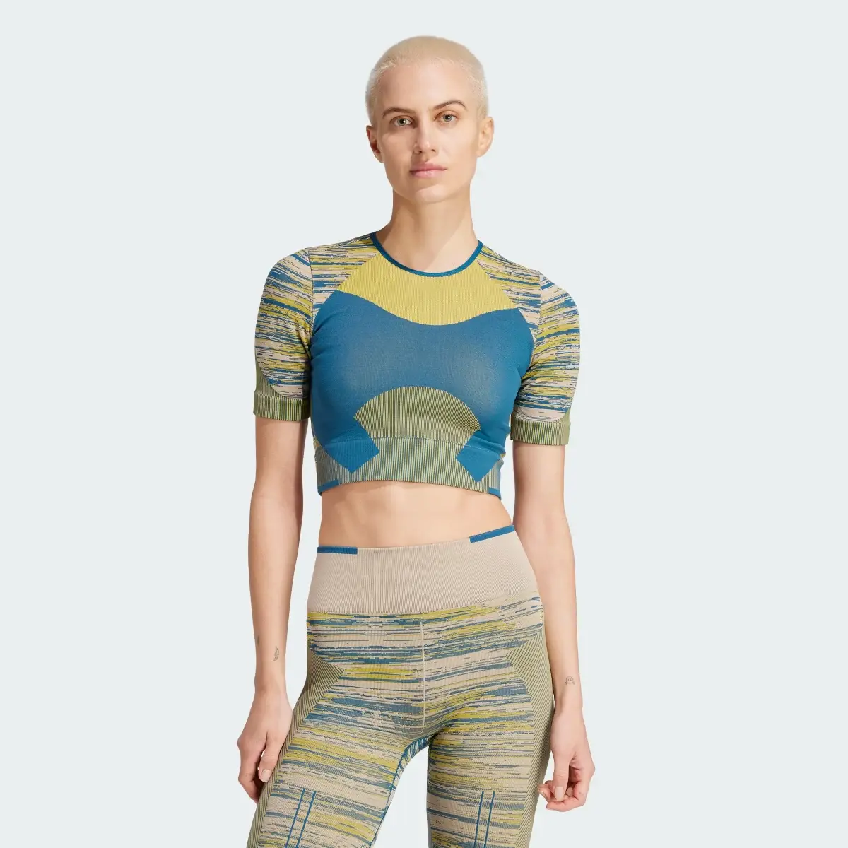 Adidas T-shirt da yoga adidas by Stella McCartney TrueStrength Crop. 2