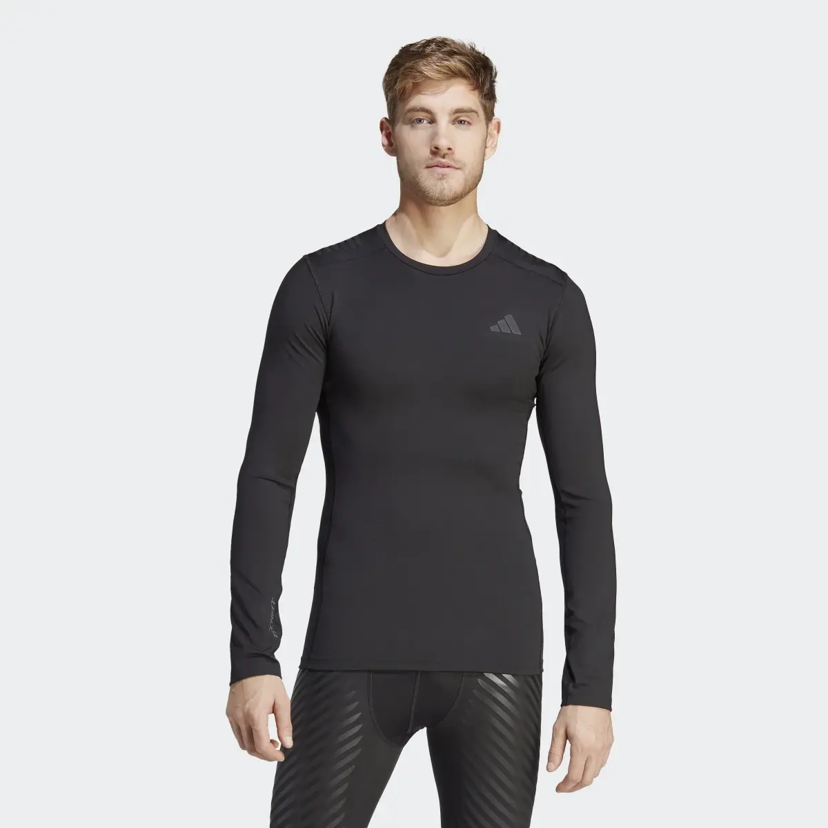 Adidas Techfit Control x RHEON Longsleeve. 2