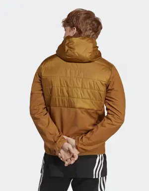 Adidas Casaco Hibrido com Capuz e Isolamento Essentials. 3 Adidas Casaco Hibrido com Capuz e Isolamento Essentials. 3