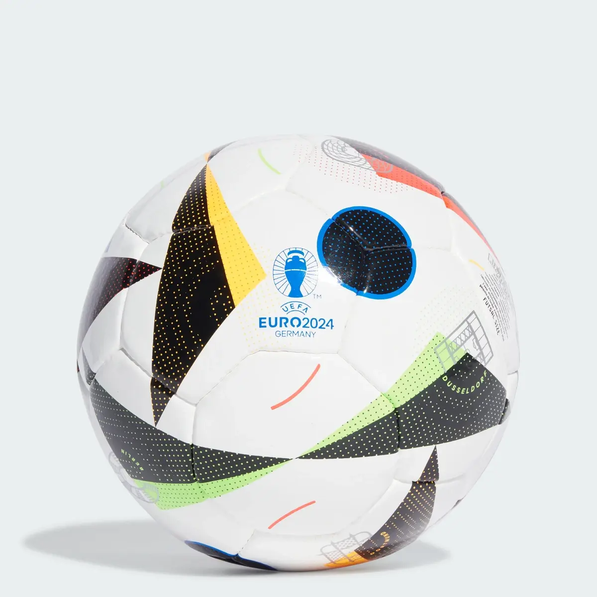 Adidas Fussballliebe Pro Sala Ball. 1