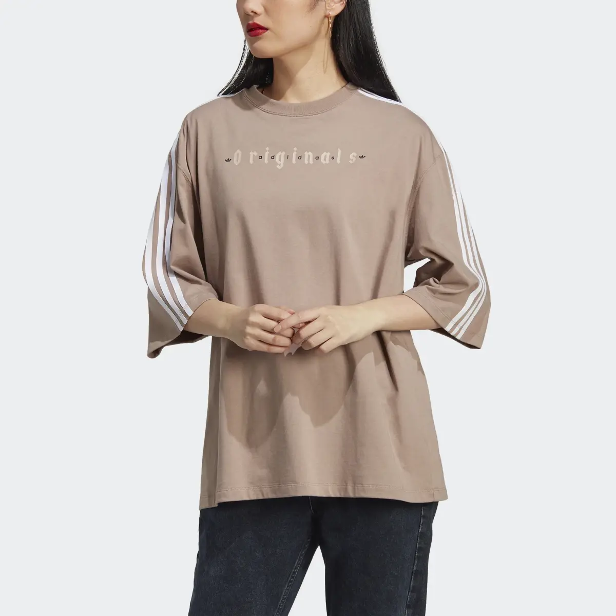 Adidas Oversized Tee. 1 Adidas Oversized Tee. 1