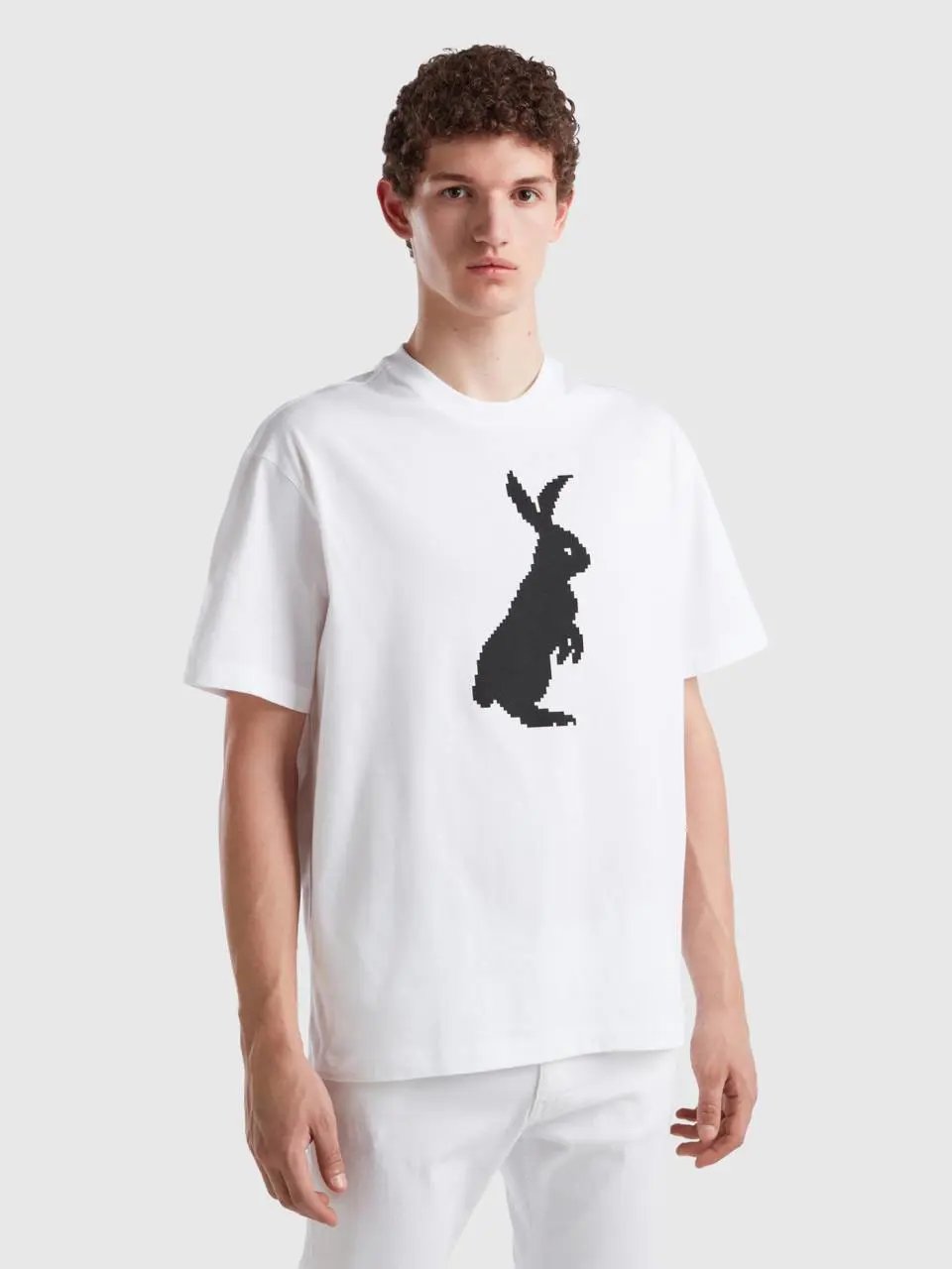 Benetton white t-shirt with bunny print. 1