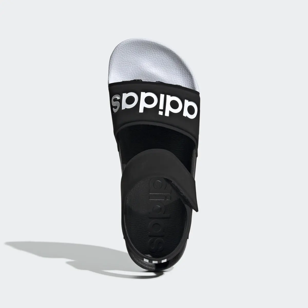 Adidas adilette Sandale. 3