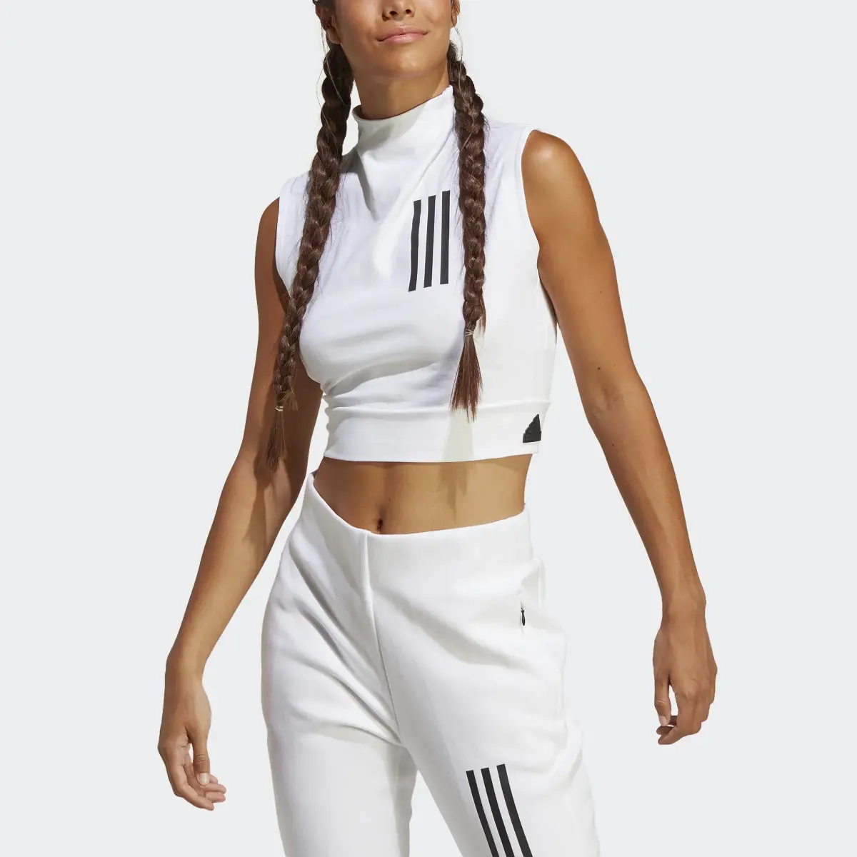 Adidas Top Mission Victory Sleeveless Cropped. 1