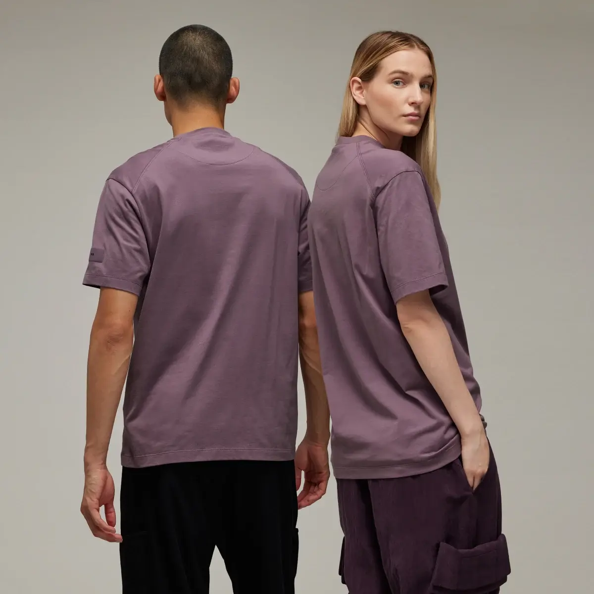 Adidas RELAXED SS TEE. 3