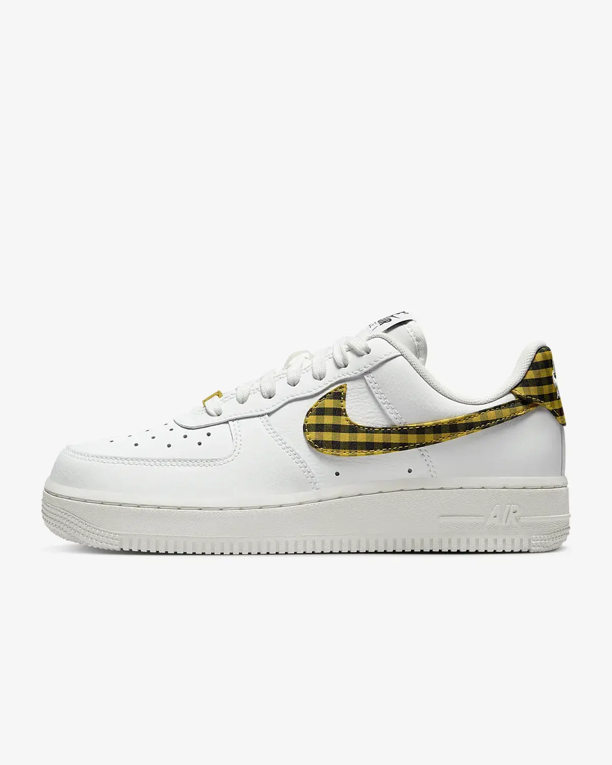 Nike Air Force 1 '07. 1