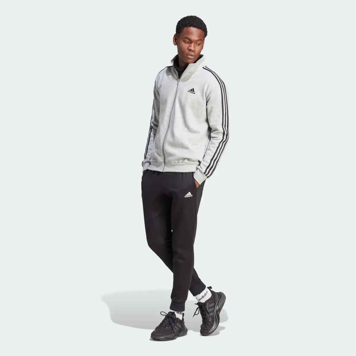 Adidas Tuta Basic 3-Stripes Fleece. 2