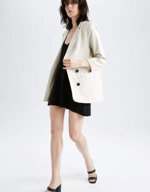 Defacto Loose Fit Blazer. 2 Defacto Loose Fit Blazer. 2