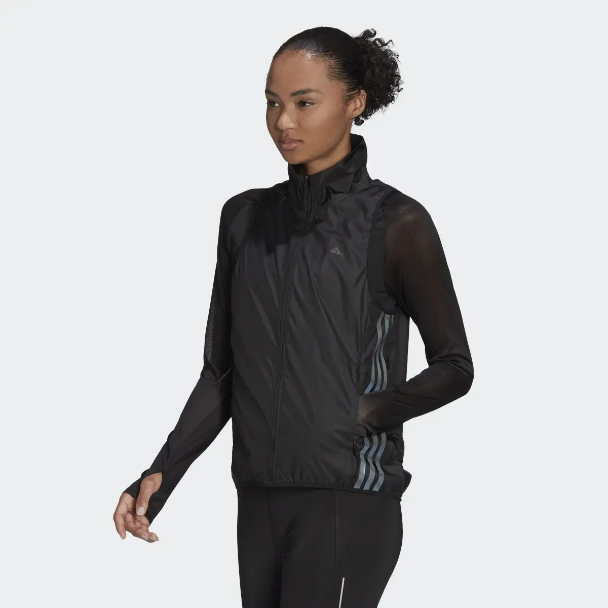 Adidas Run Icon 3-Stripes Running Gilet. 2