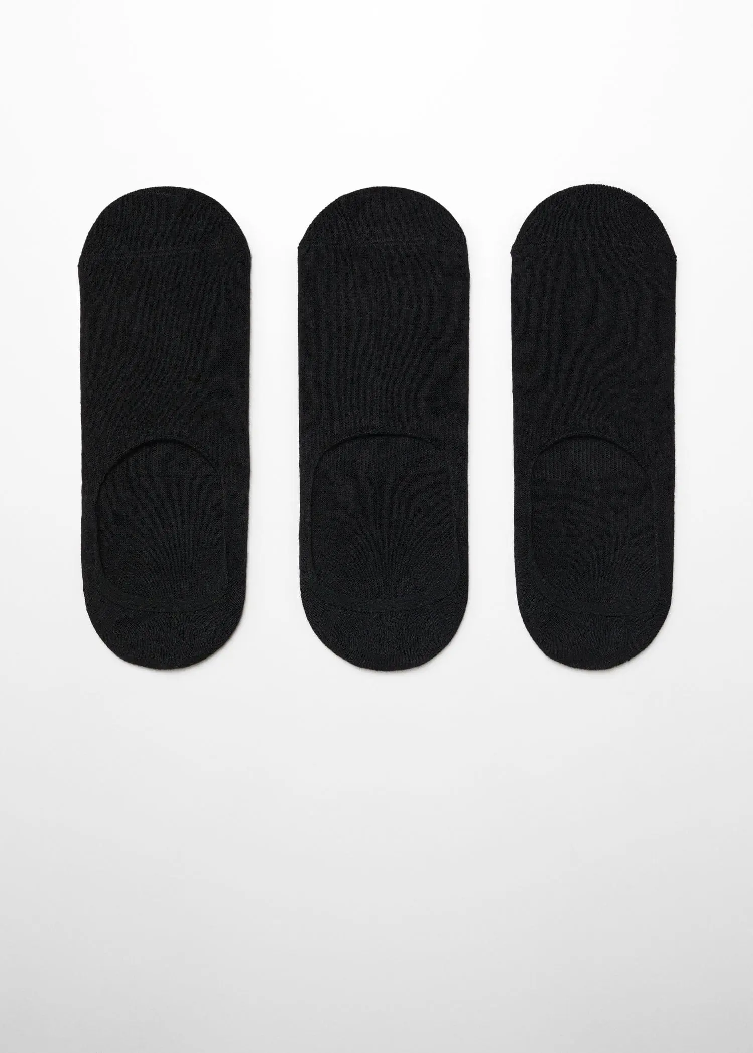 Mango 3-pack of invisible socks. 2