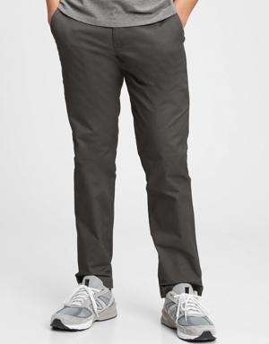 Modern Khakis in Straight Fit with GapFlex black