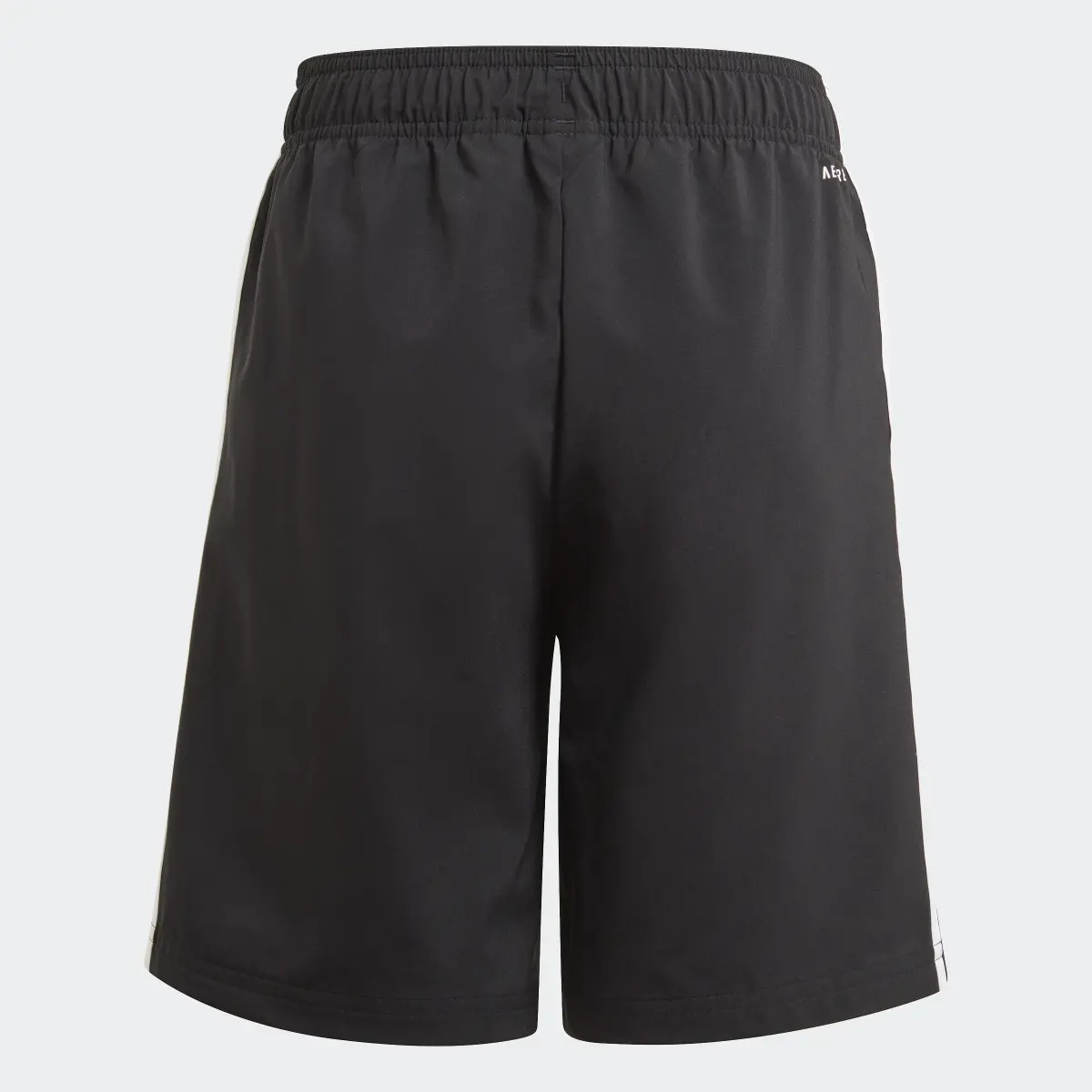 Adidas Essentials 3-Streifen Chelsea Shorts. 2