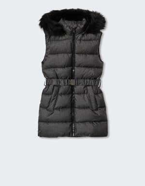 Quilted vest with fur-effect hood