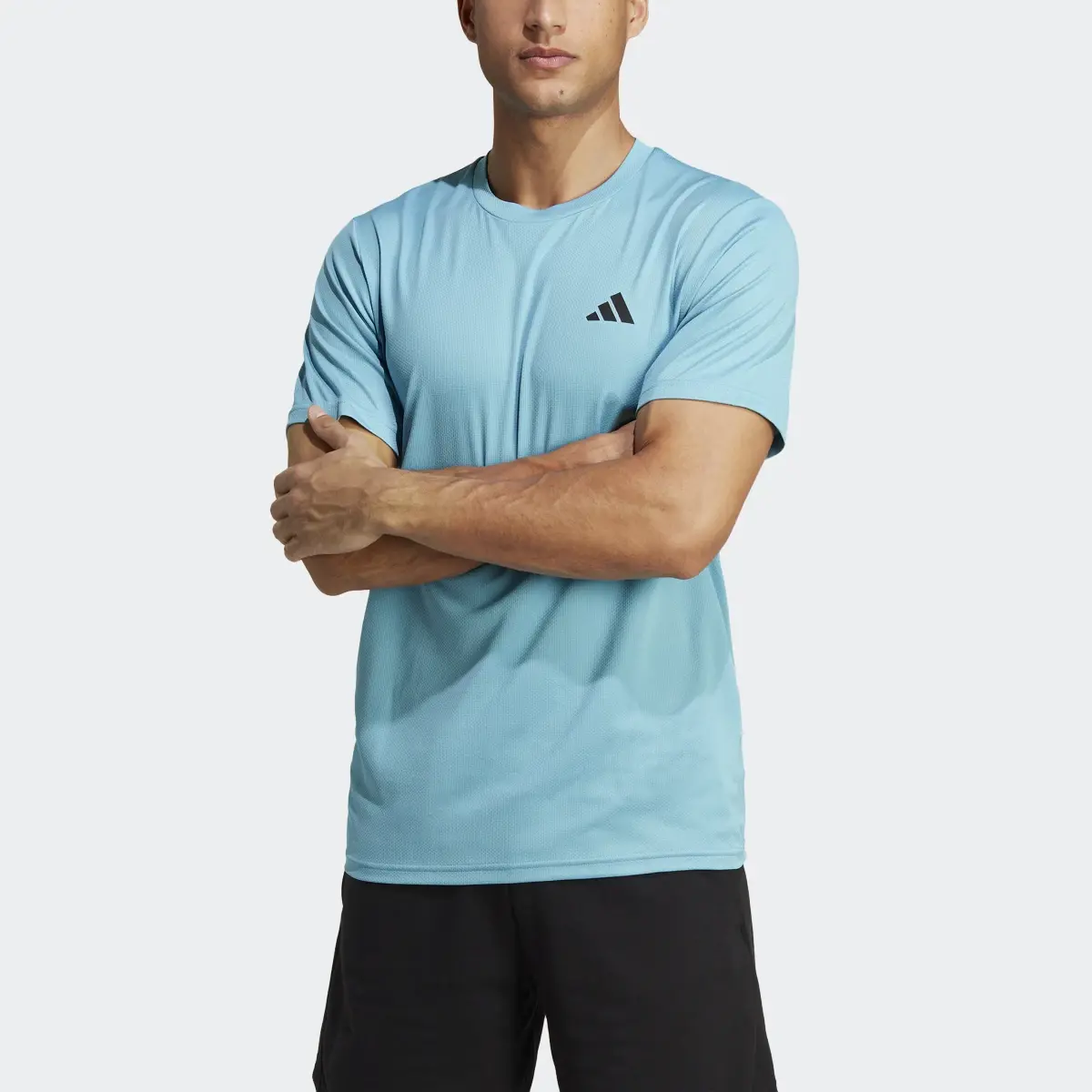 Adidas Playera de Entrenamiento Train Essentials. 1