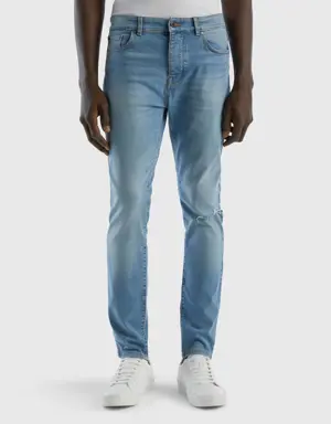 skinny fit jeans