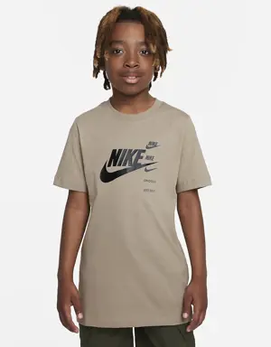 Nike Sportswear Standard Issue