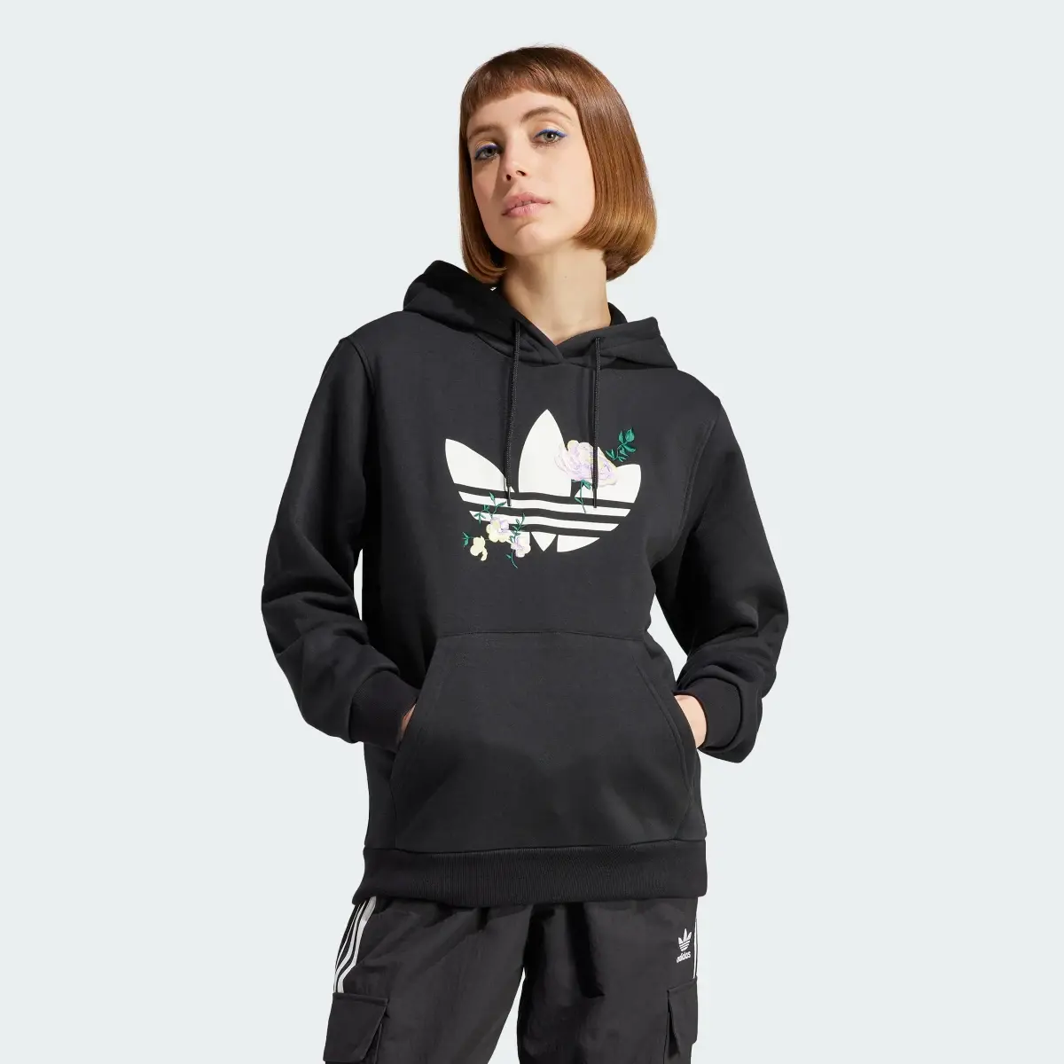 Adidas Veste à capuche brodée florale. 2