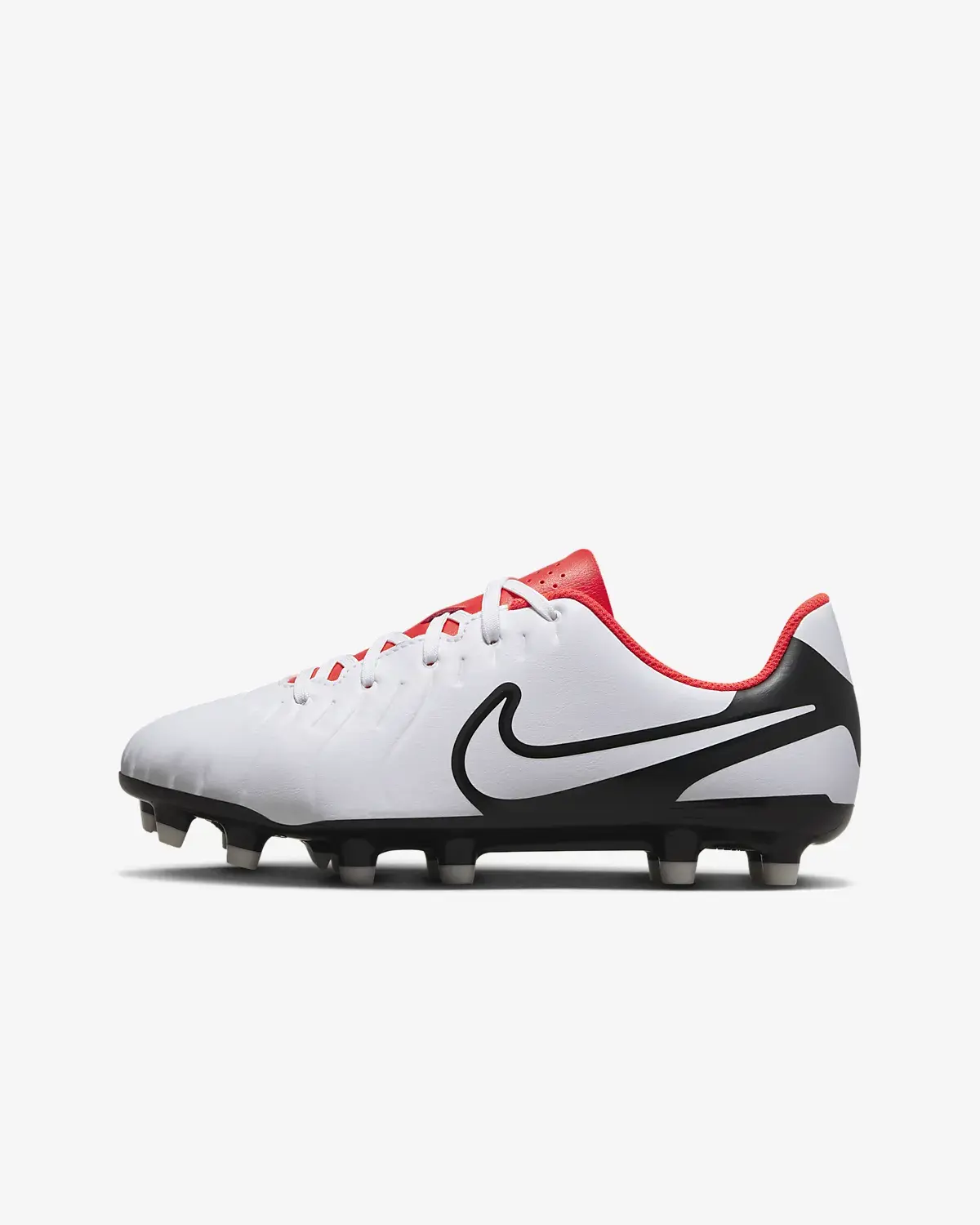 Nike Jr. Tiempo Legend 10 Club. 1