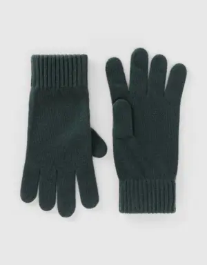 gloves in pure virgin wool