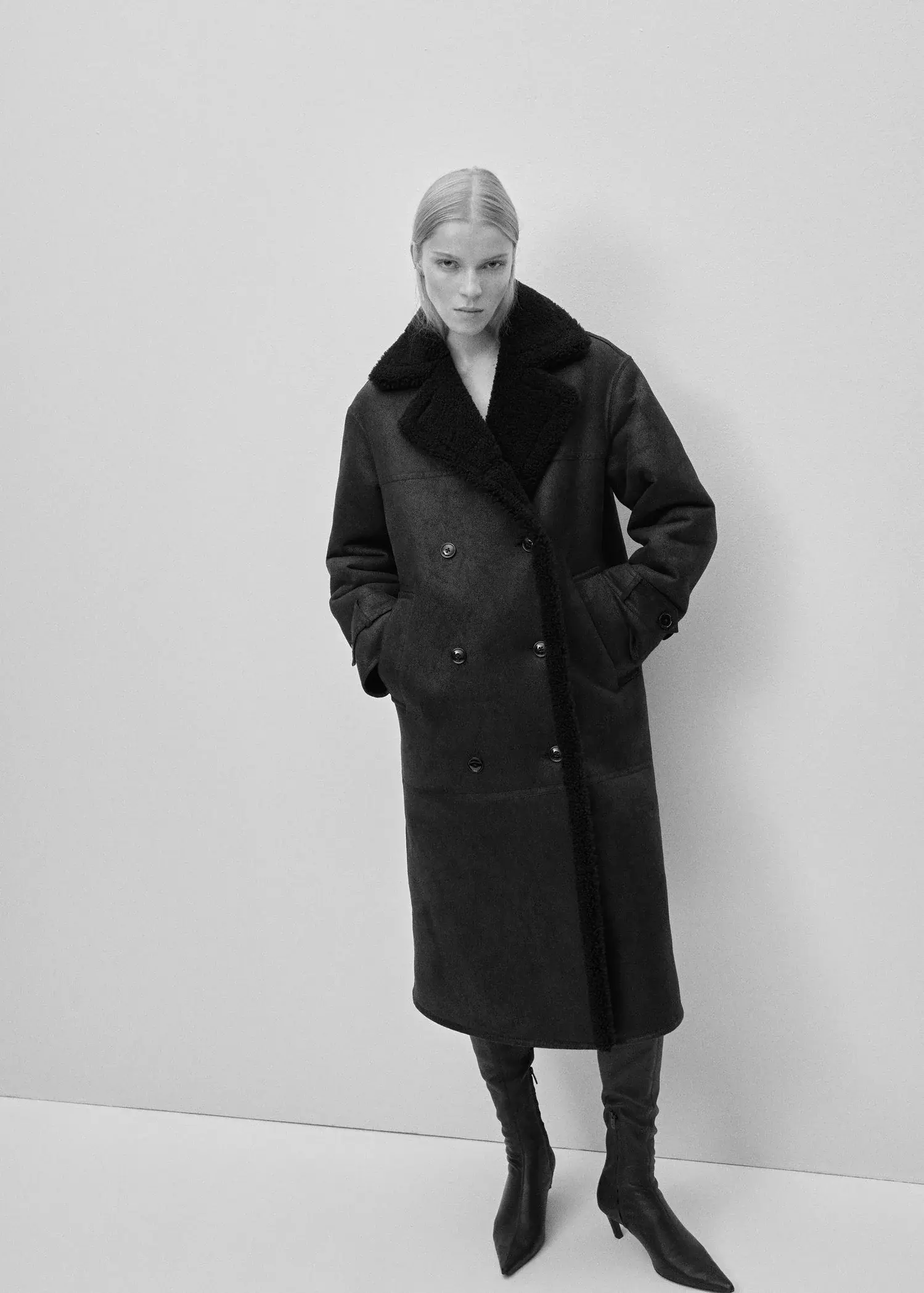 Mango Shearling-lined fur-effect coat. 1