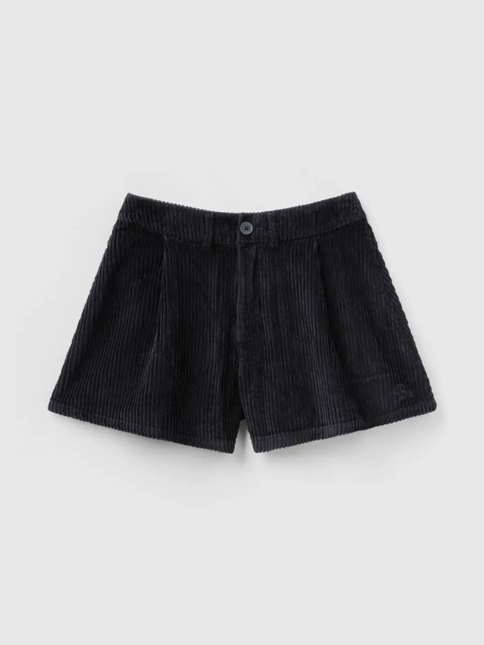 Benetton corduroy bermuda shorts. 1