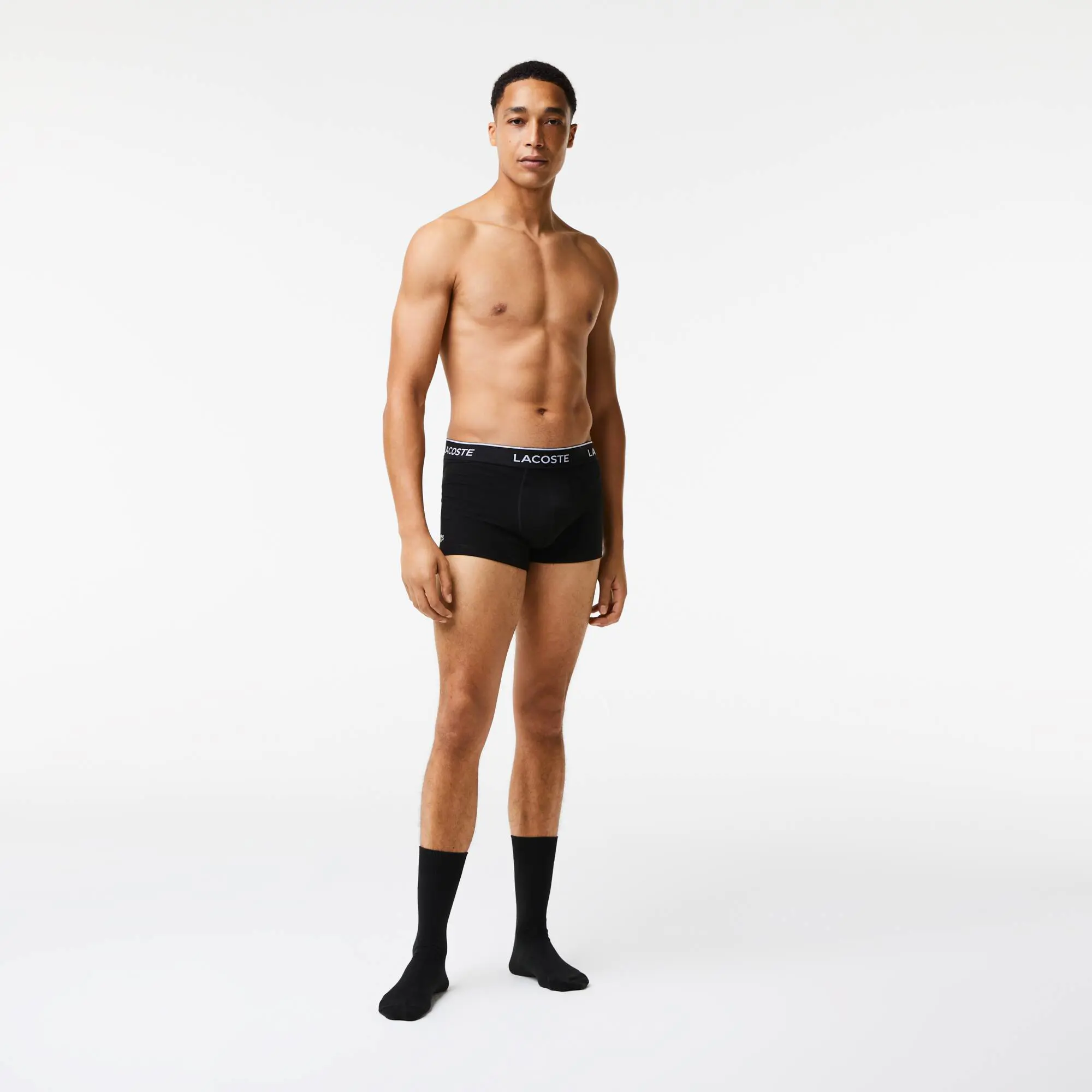 Lacoste Coffret boxer court et chaussettes homme Lacoste Holiday. 1 Lacoste Coffret boxer court et chaussettes homme Lacoste Holiday. 1