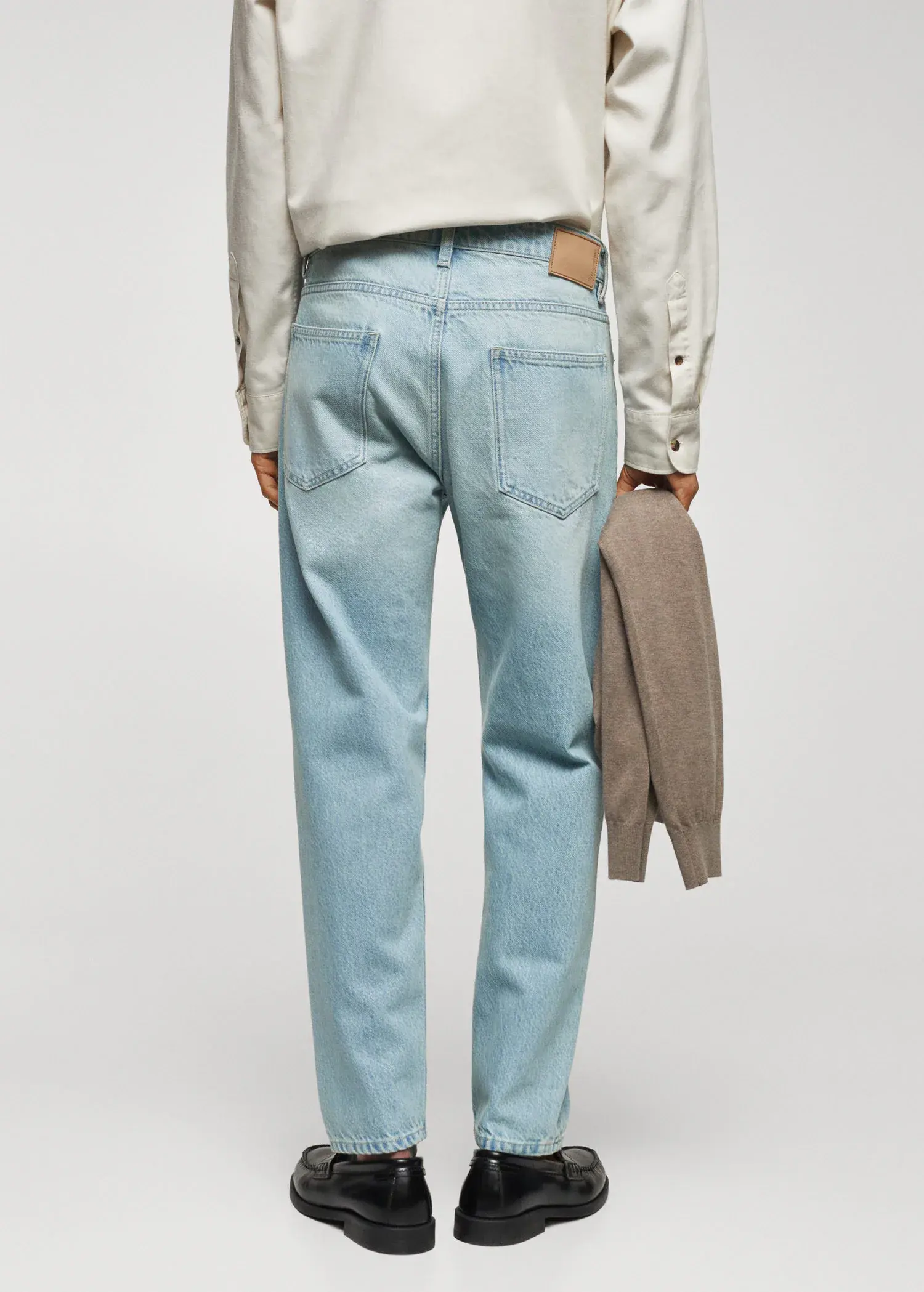 Mango Tapered-fit jeans . 3