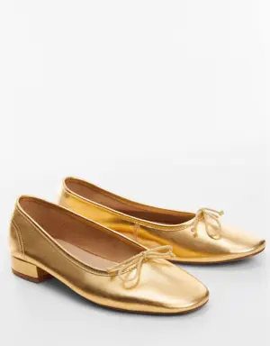 Leather ballet flats with bow