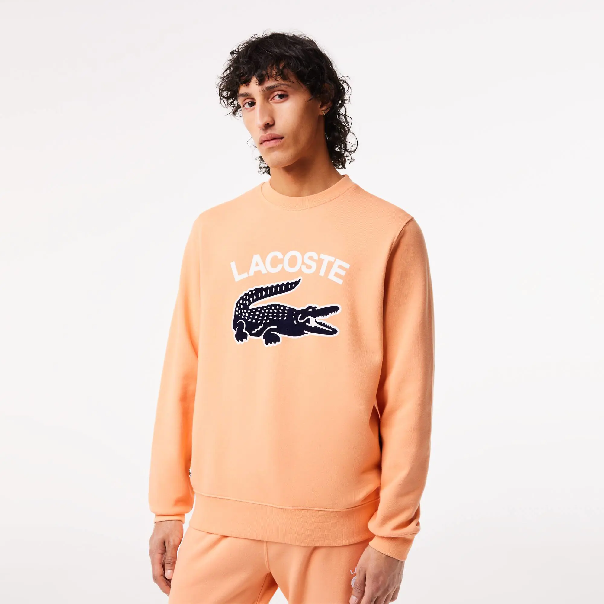 Lacoste Men's Lacoste Crocodile Print Crew Neck Sweatshirt. 1