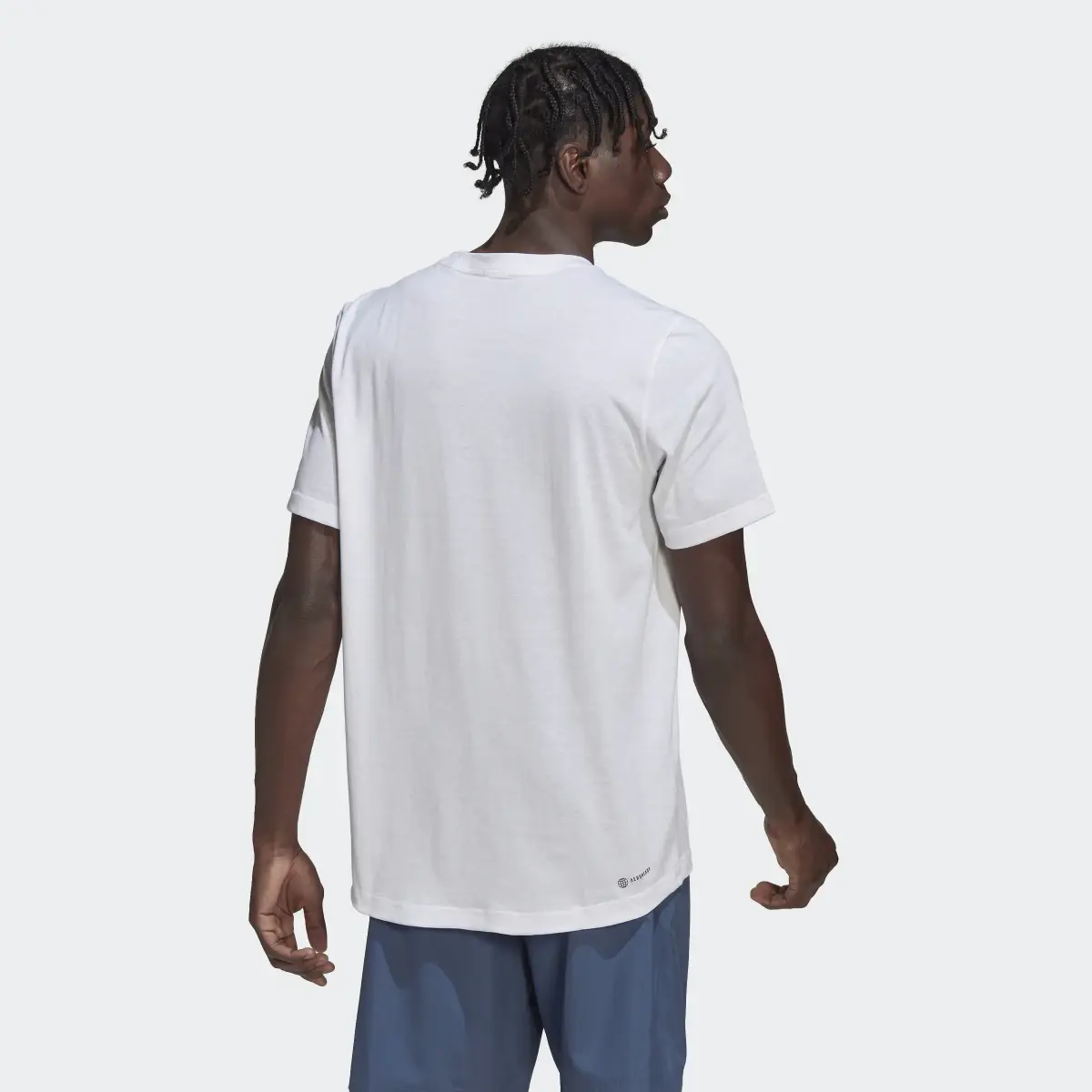Adidas T-shirt Designed to Move. 3