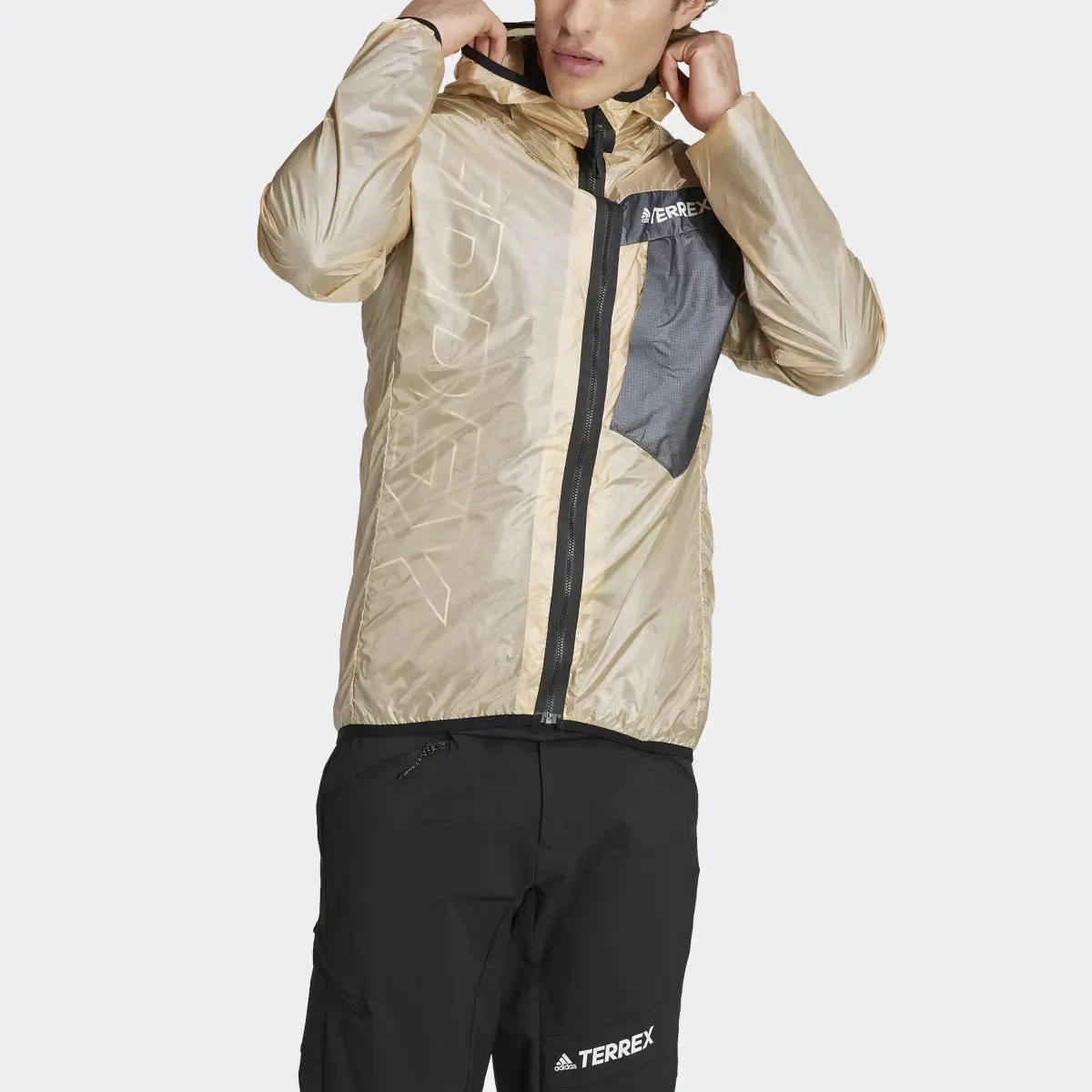 Adidas Techrock Three-in-One Hooded Windjacke. 1