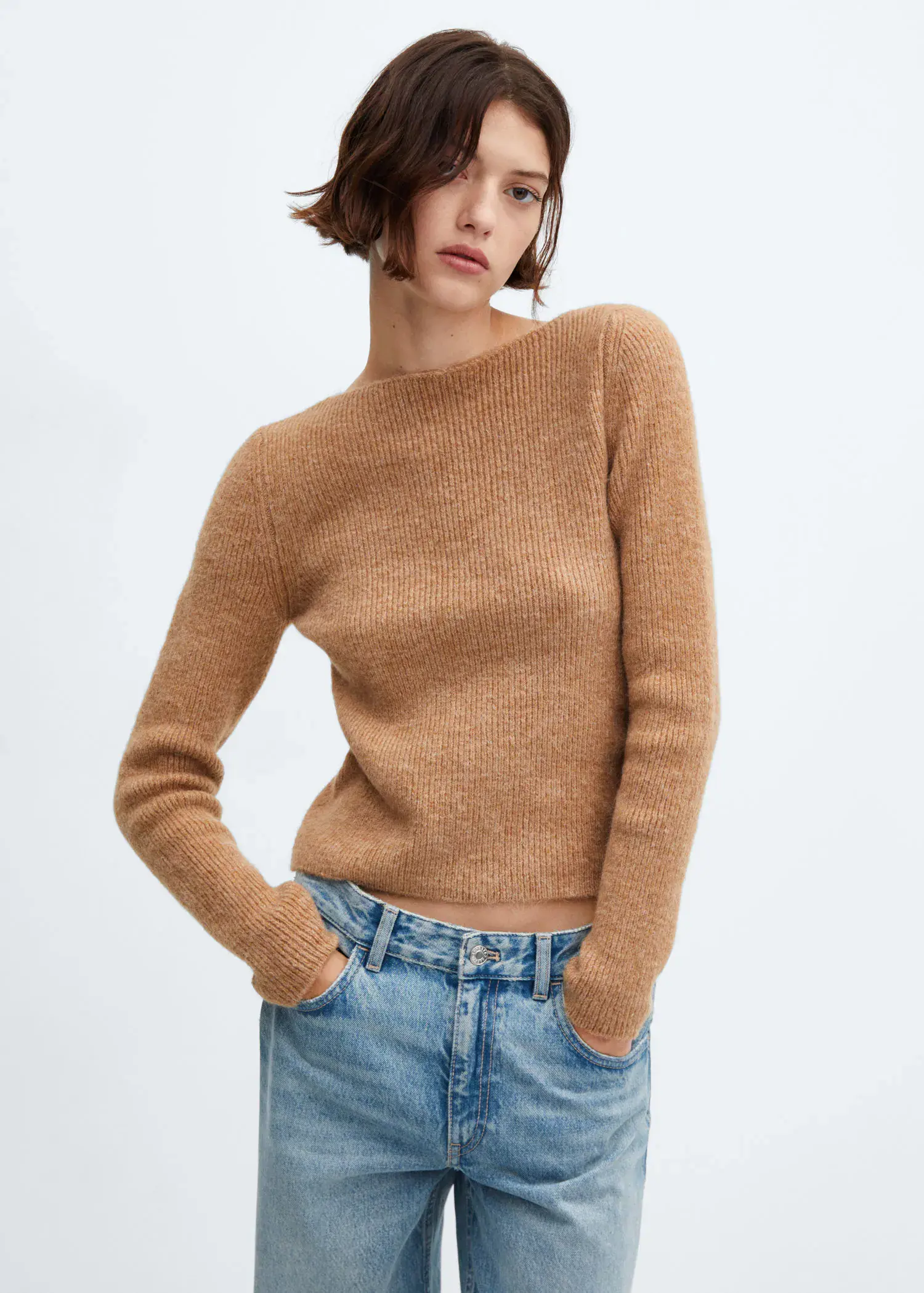 Mango Boat-neck knitted sweater. 2