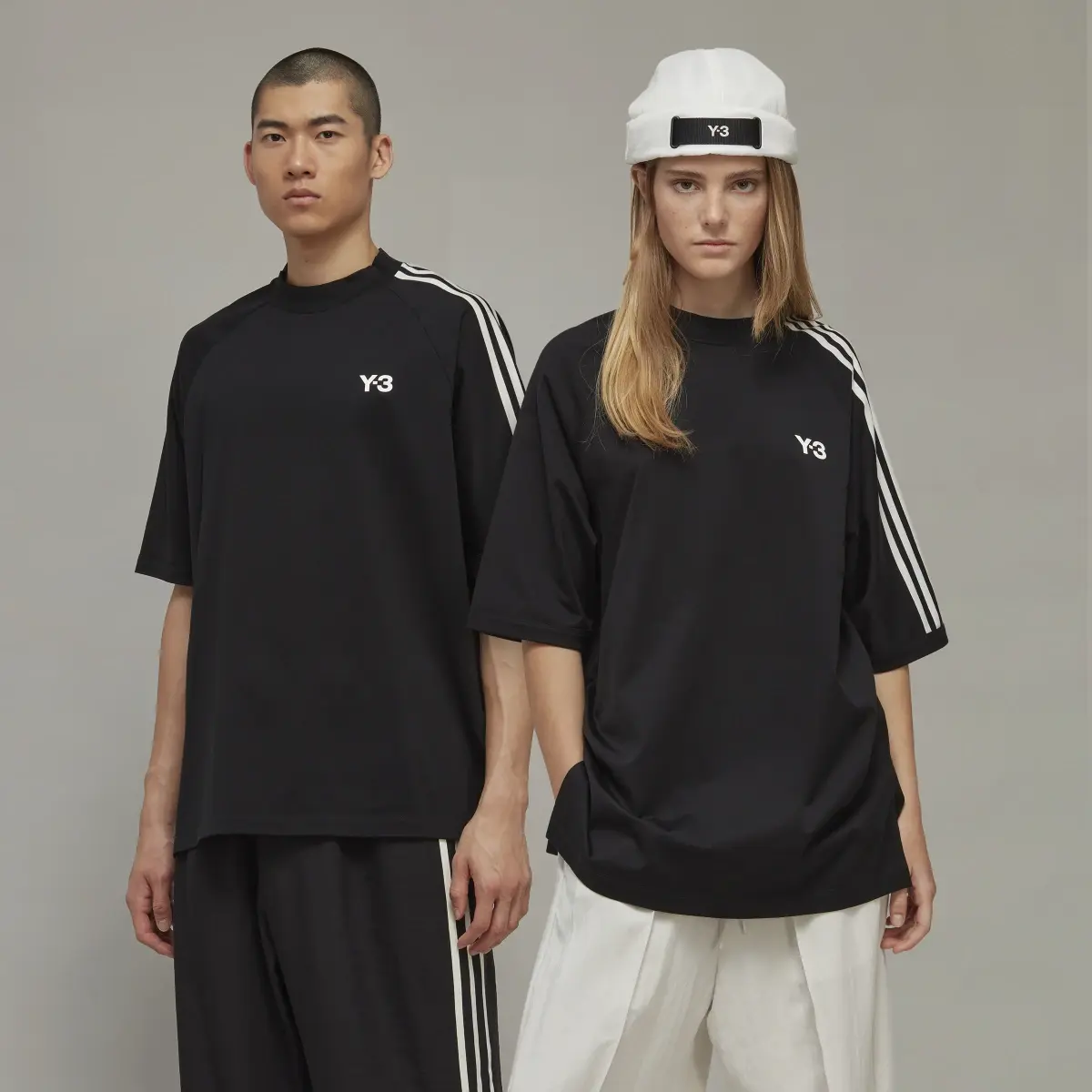 Adidas Y-3 3-Streifen T-Shirt. 1