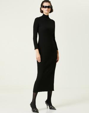 Siyah Dik Yaka Uzun Kol Midi Yün Elbise
