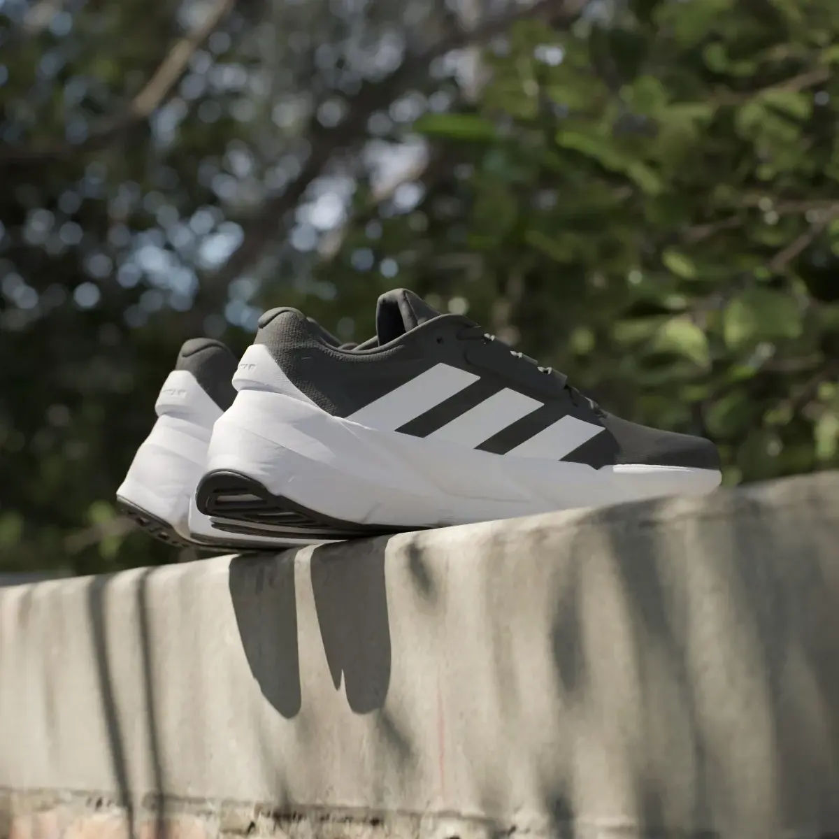 Adidas Adistar 2.0 Laufschuh. 3