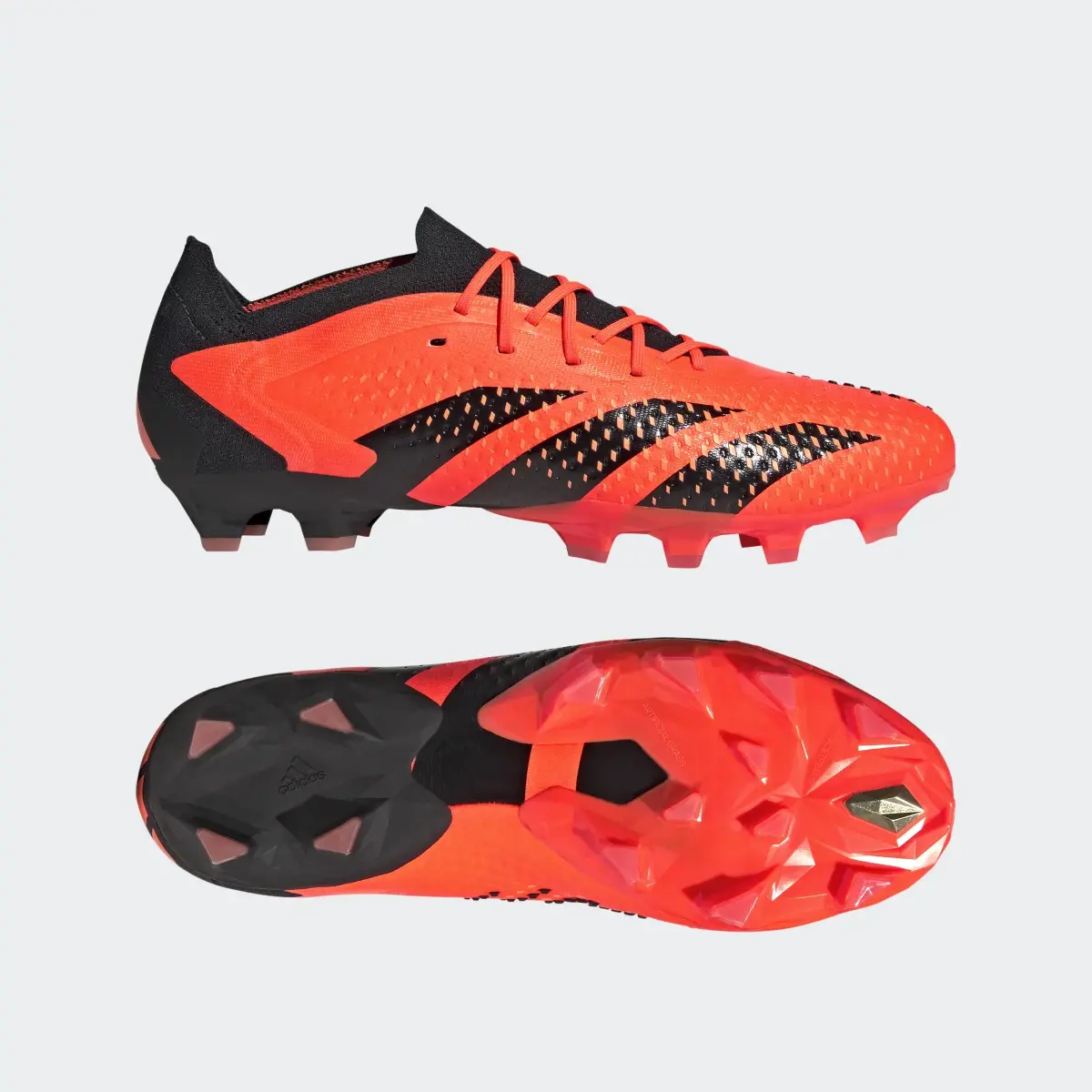 Adidas Bota de fútbol Predator Accuracy.1 Low césped artificial. 1