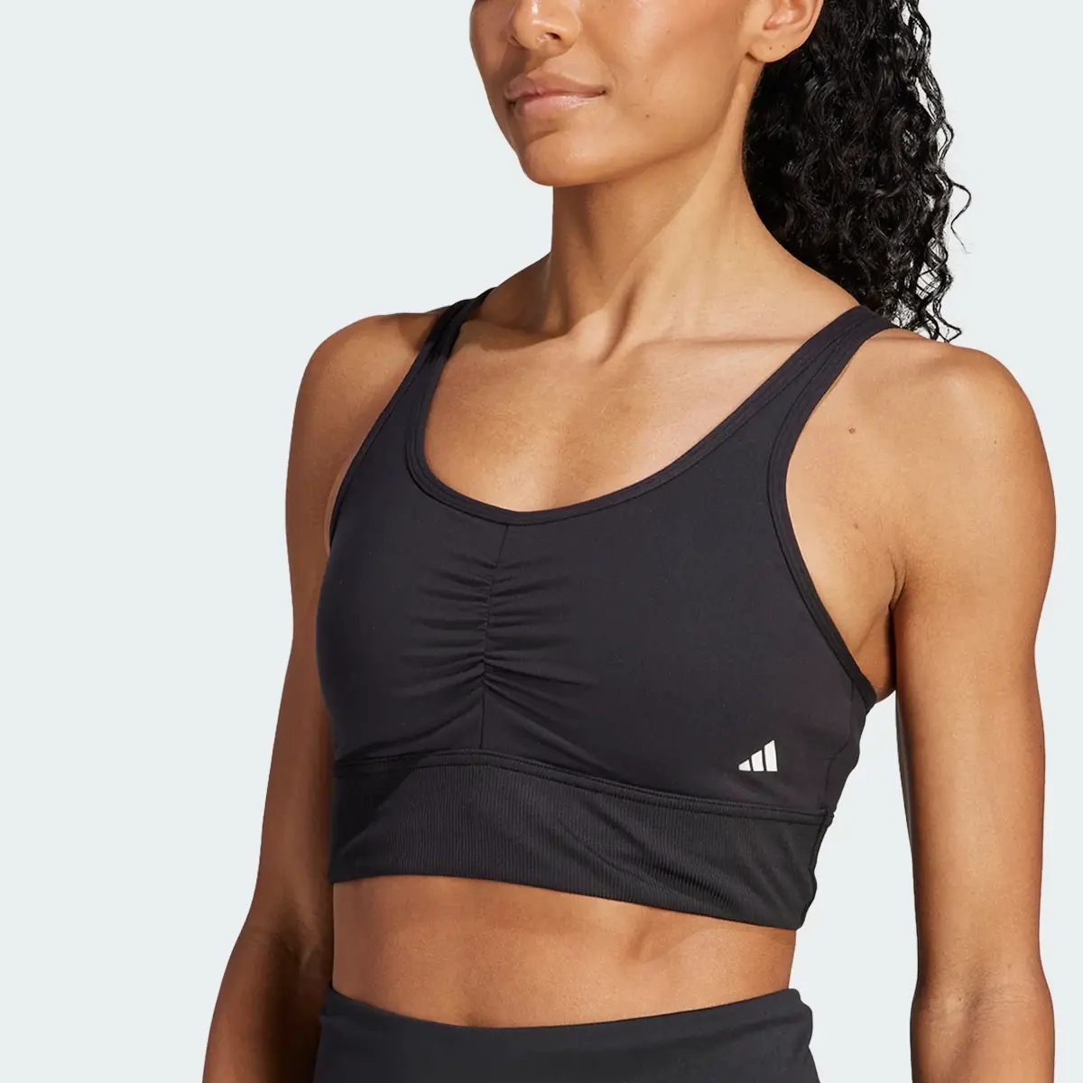 Adidas Reggiseno sportivo Essentials Medium-Support. 1