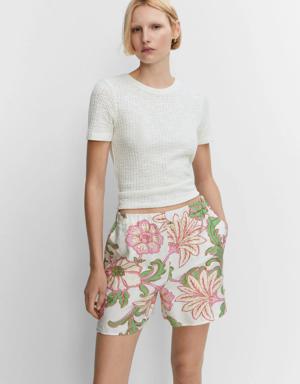 Floral-print shorts